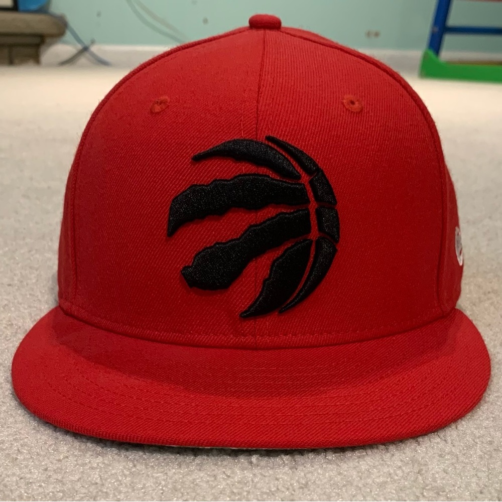 Toronto raptors new era hat